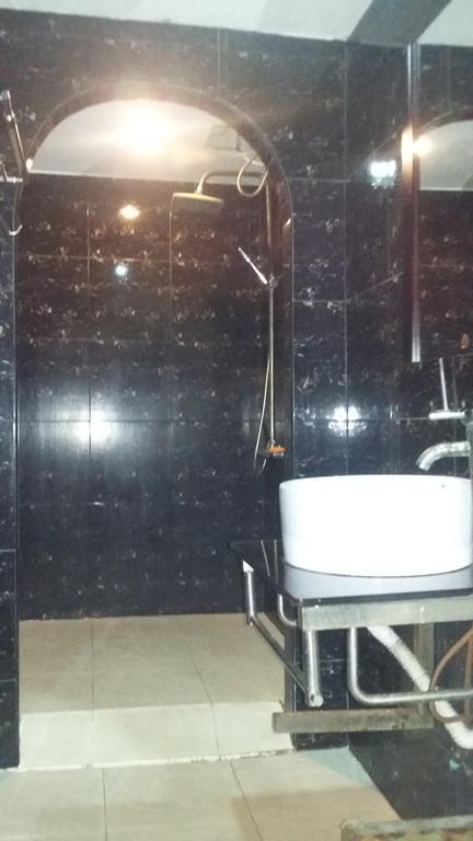 Le Private Hotel Pattaya Exterior photo